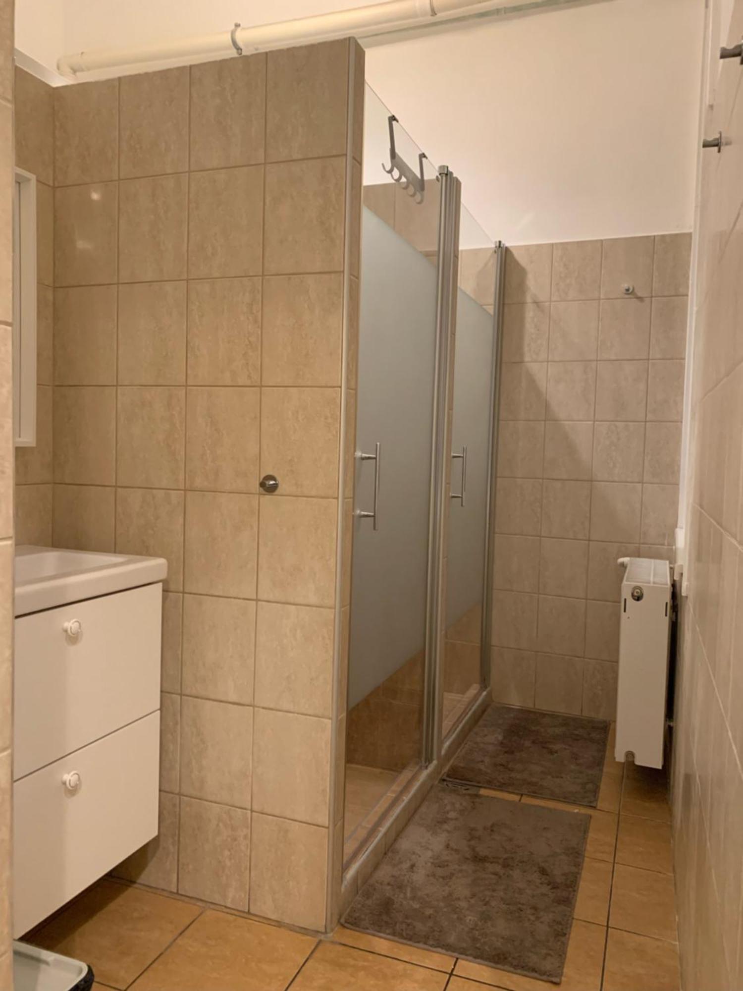 Rooms For Rent In Centre Budapest Exterior photo